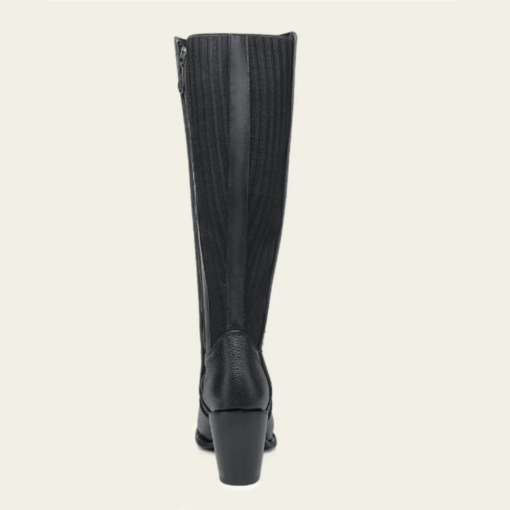 Bota Cuadra Estrella de Plata Negra - Image 6